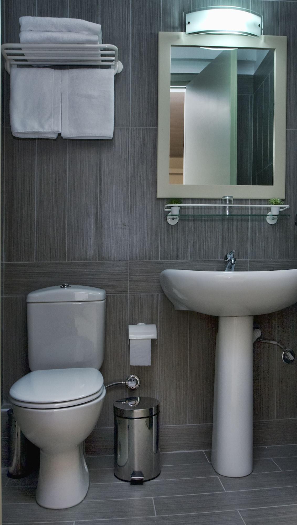 לרפטרה Astron Hotel מראה חיצוני תמונה