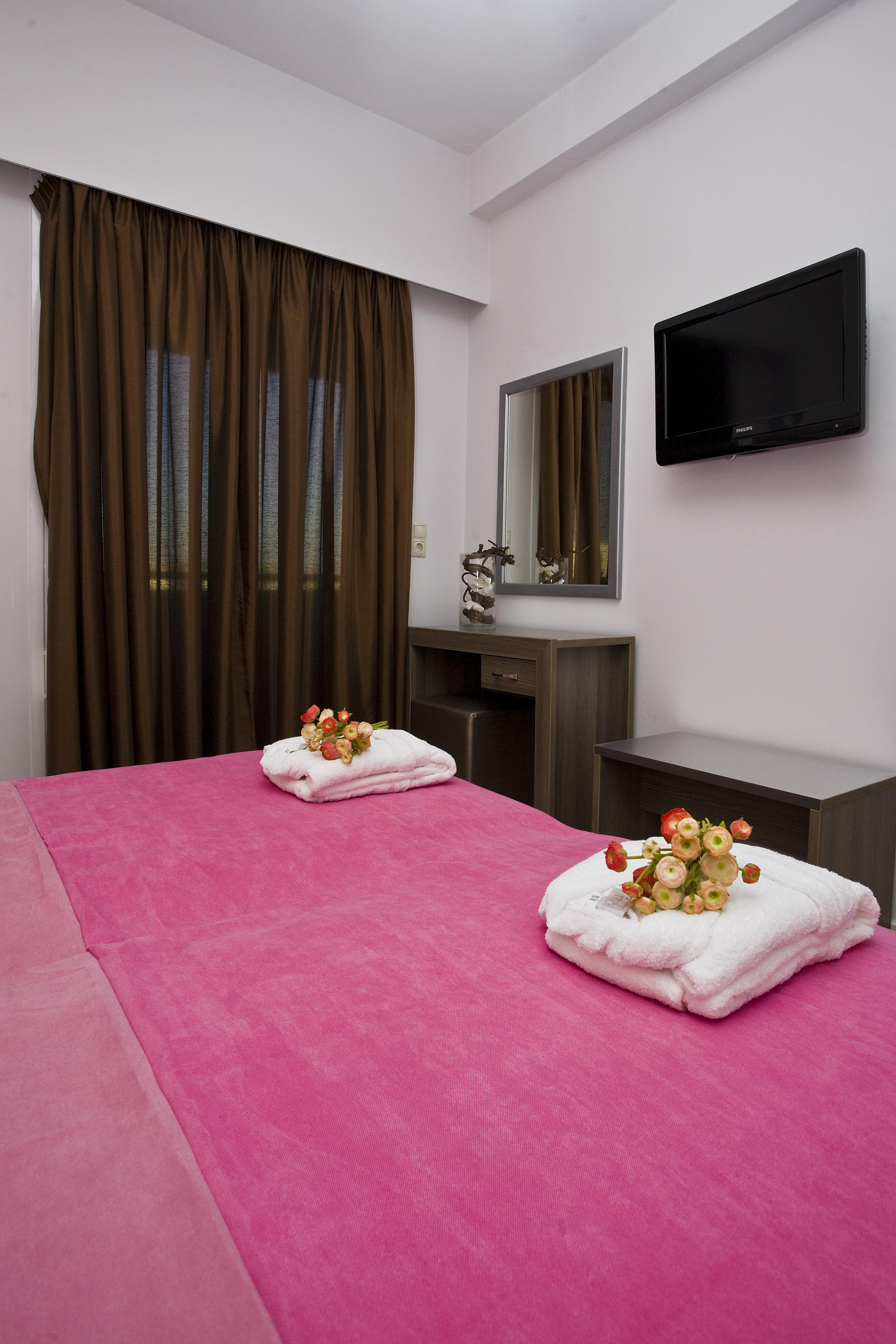 לרפטרה Astron Hotel מראה חיצוני תמונה