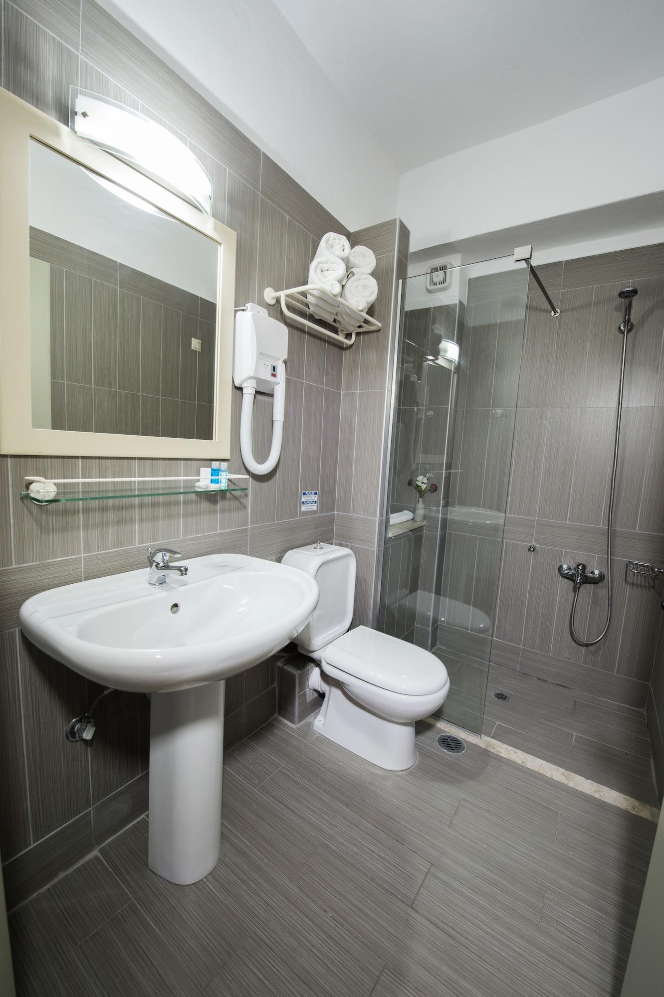 לרפטרה Astron Hotel מראה חיצוני תמונה